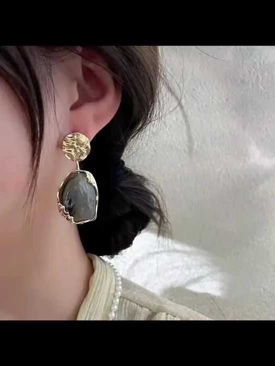 Gold And Gray-Tones Drop Earrings with Smoky Gray Stones - Picture 3 of 3